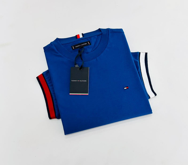 Camiseta Tommy Hilfiger - Azul Royal   - Importada