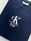 Camiseta Calvin Klein - Azul Marinho     - Seda Pima