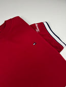 Camiseta Tommy Hilfiger - Vermelha - Importada