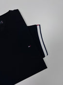 Camiseta Tommy Hilfiger - Preta