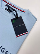 Camiseta Tommy Hilfiger - Azul Bebê - Importada