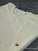 Camiseta Tommy Hilfiger - Cáqui - Algodão Egípcio