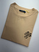 Camiseta Louis Vuitton - Marrom - Importada