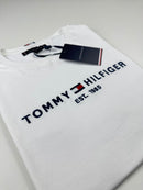 Camiseta Tommy Hilfiger - Branca - Pima Chinese
