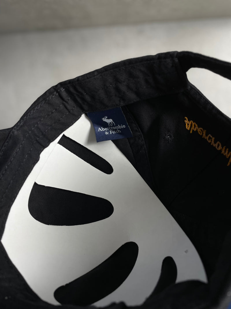 Boné Abercrombie & Fitch - Preto - Importado