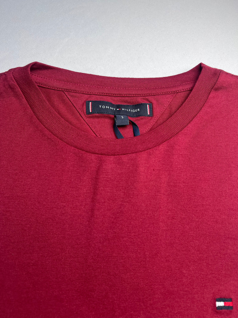 Camiseta Tommy Hilfiger - Bordo - Importada