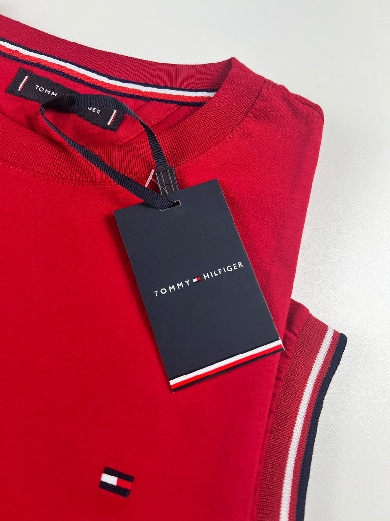 Camiseta Tommy Hilfiger - Vermelha - Importada