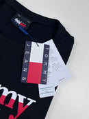Camiseta Tommy Jeans - Preta - Pima Strech