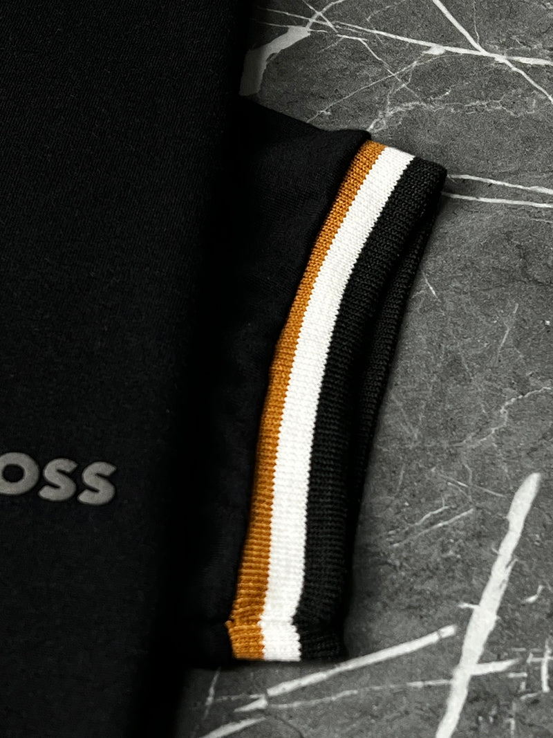 Camiseta Hugo Boss - Preta - Seda Pima