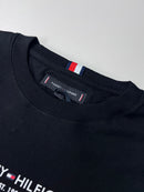 Camiseta Tommy Hilfiger - Preta - Importada