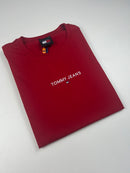 Camiseta Tommy Jeans - Vermelha - Seda Pima