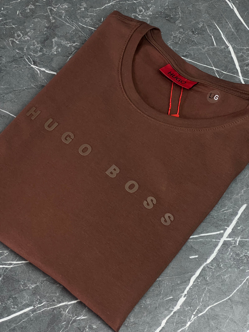 Camiseta Hugo Boss - Marrom - T-shirt Peruana