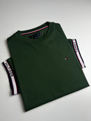 Camiseta Tommy Hilfiger - Verde - Importada