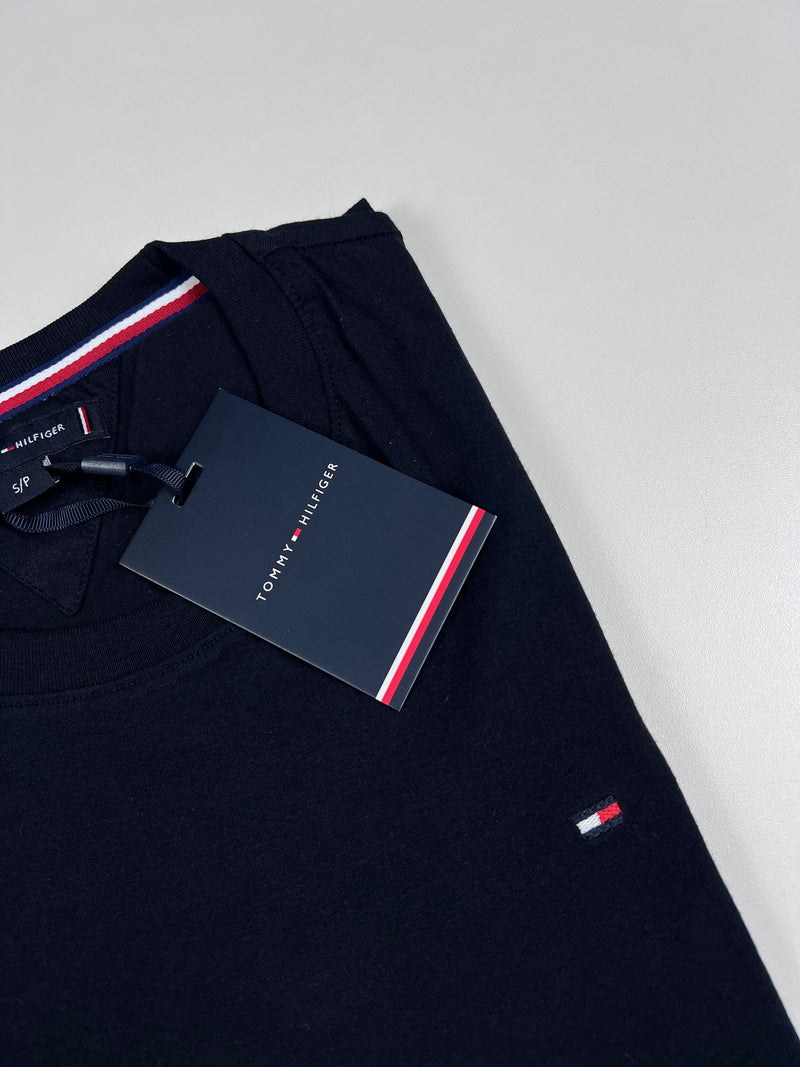Camiseta Tommy Hilfiger - Preta - Seda Pima