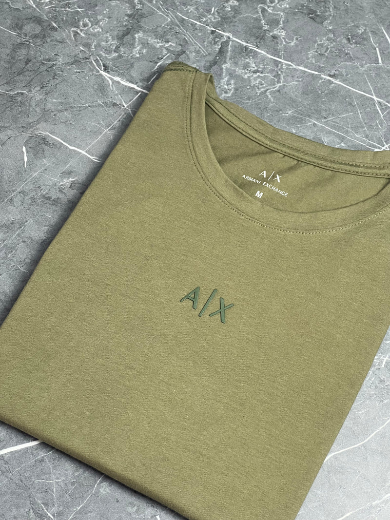 Camiseta Armani Exchange - Verde Militar - T-shirt Peruana