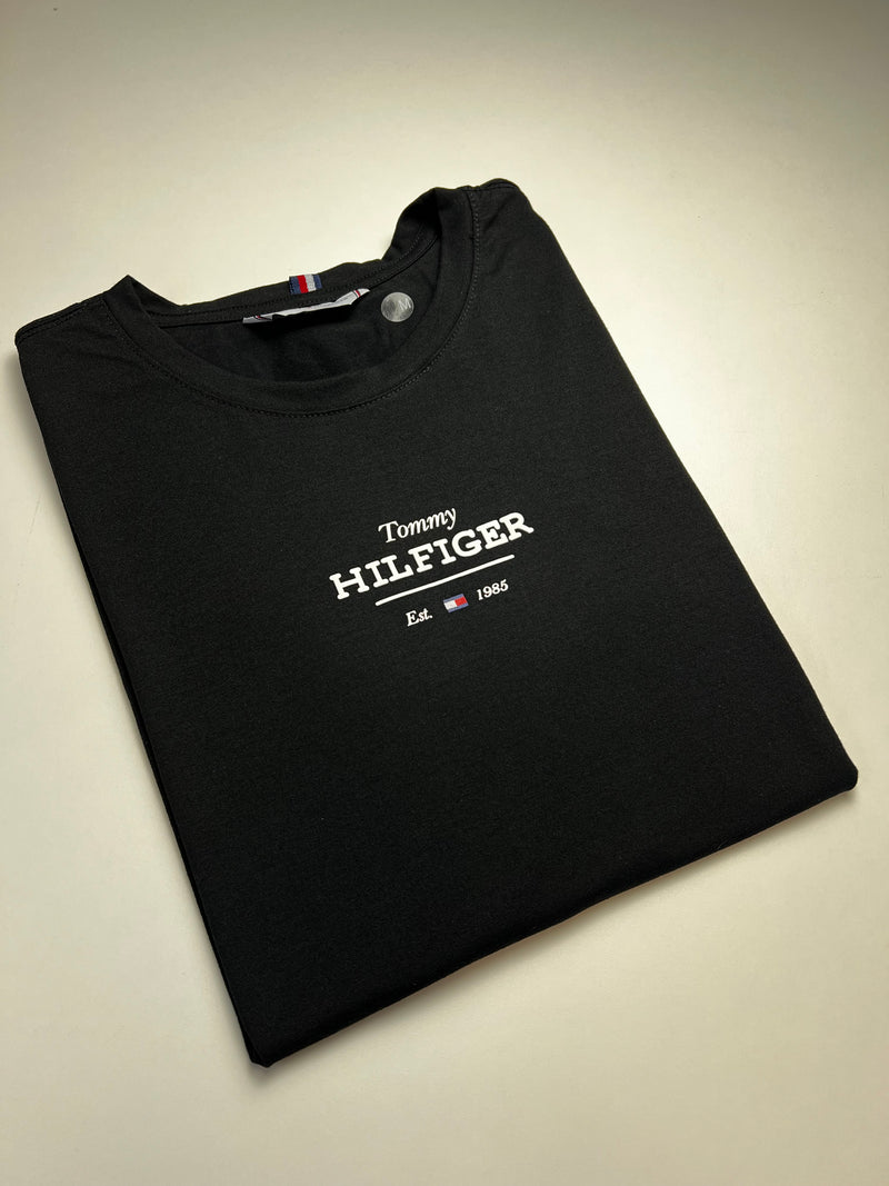 Camiseta Tommy Hilfiger - Preta - Algodão Egípcio