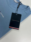 Camiseta Tommy Hilfiger - Azul Bebê - Algodão Egípcio
