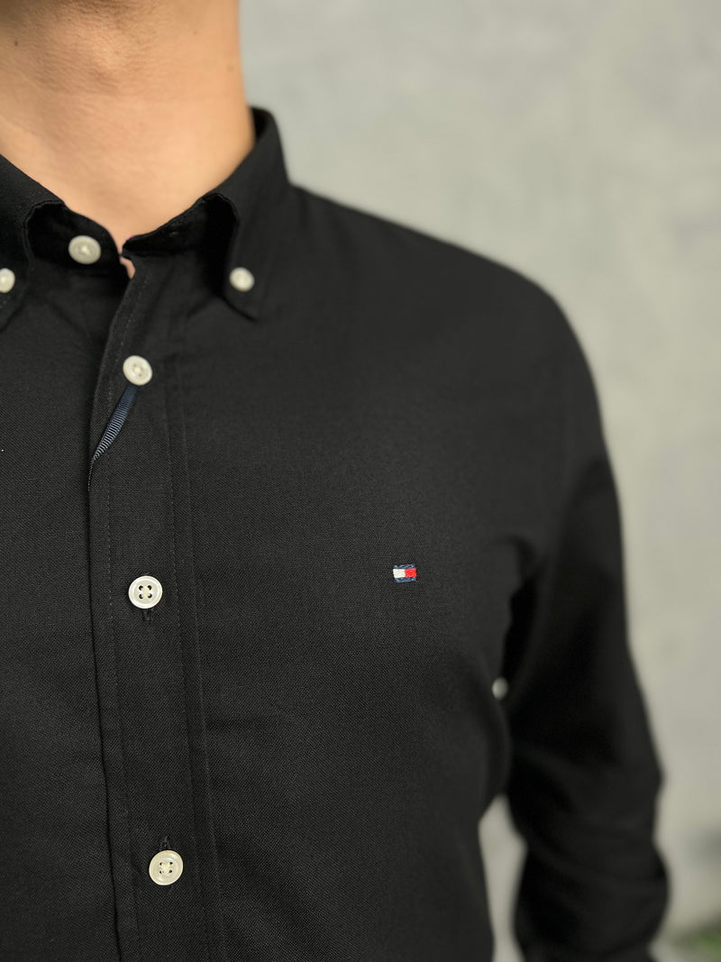 Camisa Social Tommy Hilfiger Oxford - Preta