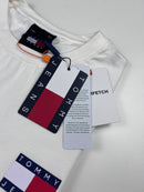 Camiseta Tommy Jeans - Off White - Seda Pima