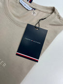 Camiseta Tommy Hilfiger - Bege - Algodão Egípcio