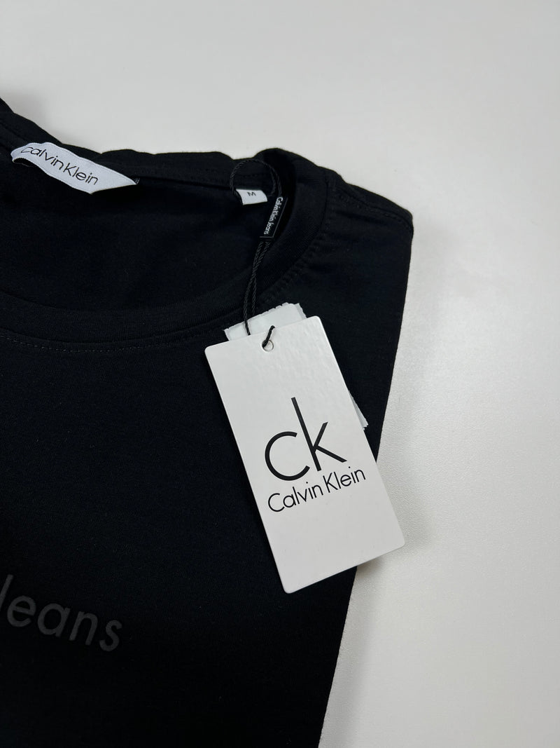 Camiseta Calvin Klein - Preta - Algodão Egípcio