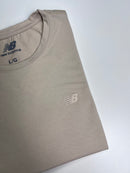 Camiseta New Balance - Bege  - Algodão Egípcio