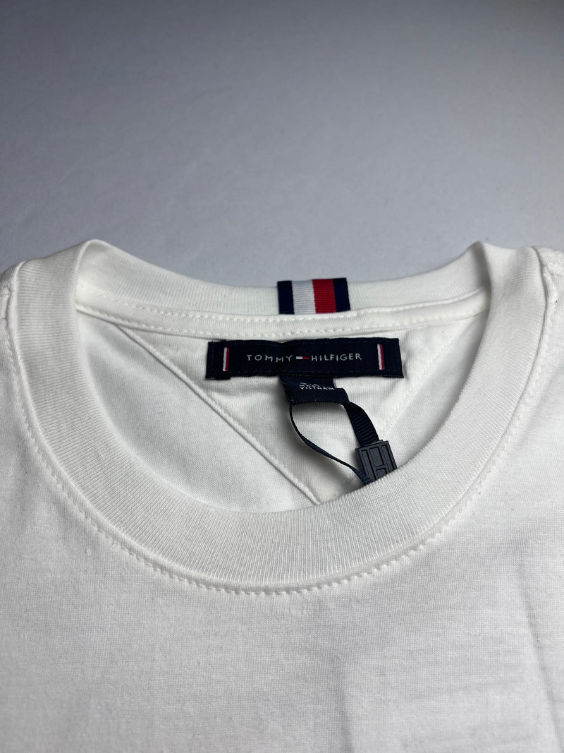 Camiseta Tommy Hilfiger - Branca - Importada