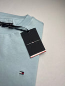 Camiseta Tommy Hilfiger - Azul Bebê - Importada