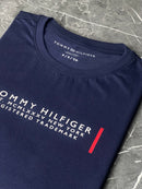 Camiseta Tommy Hilfiger - Azul Marinho - Seda Pima