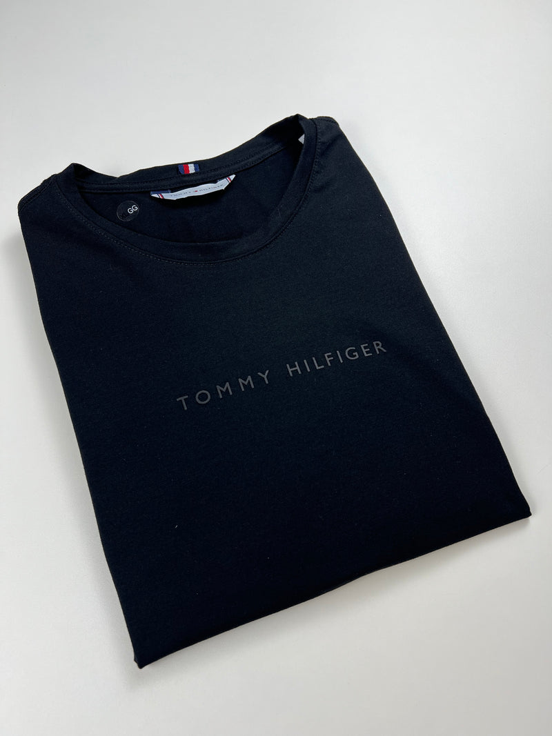 Camiseta Tommy Hilfiger - Preta - Algodão Egípicio