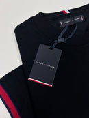 Camiseta Tommy Hilfiger - Preta
