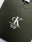 Camiseta Calvin Klein - Verde Militar - Seda Pima