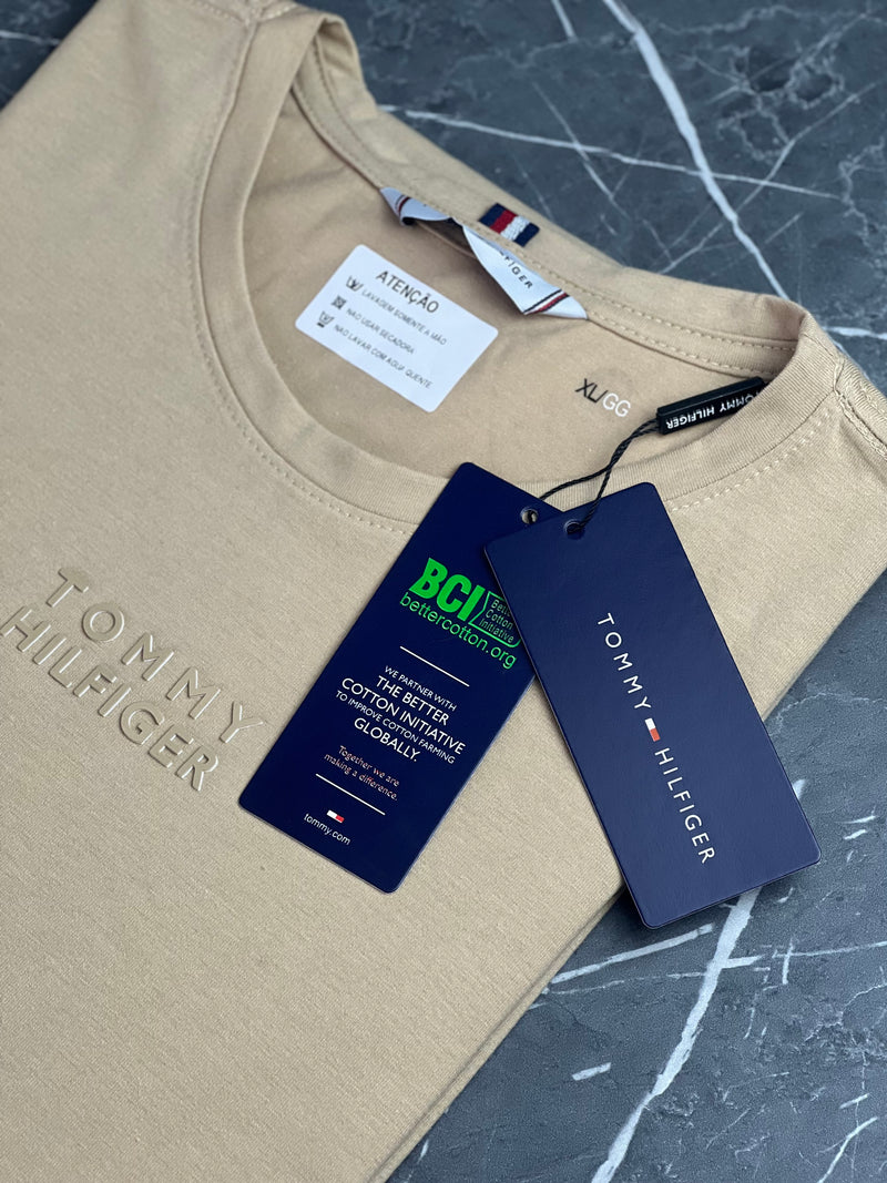 Camiseta Tommy Hilfiger - Caqui - Algodão Egípcio