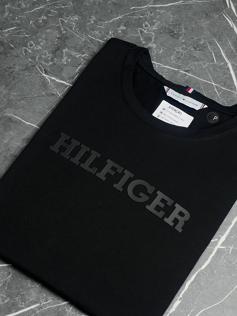 Camiseta Tommy Hilfiger - Preta - Algodão Egípcio