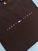 Camiseta Tommy Jeans  - Marrom - Pima Chinese