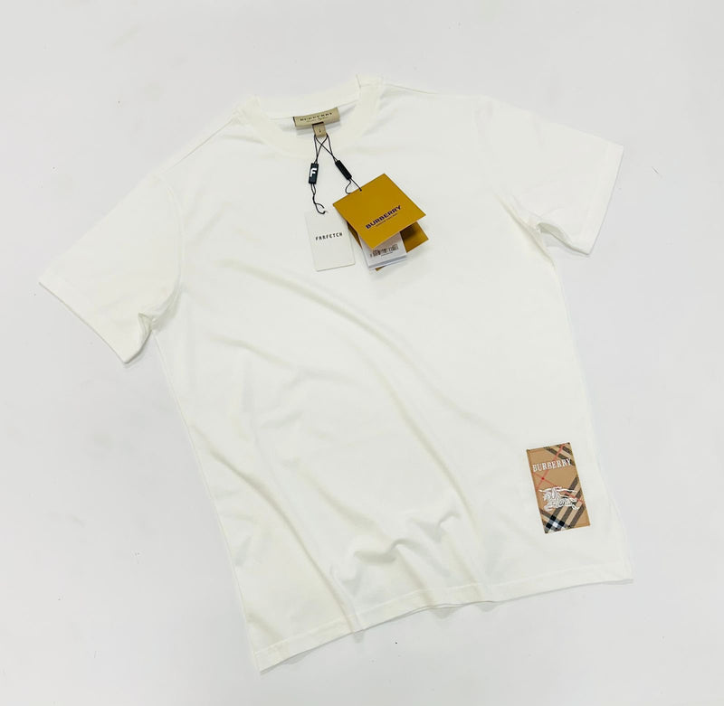 Camiseta Burberry - Branca - Importada
