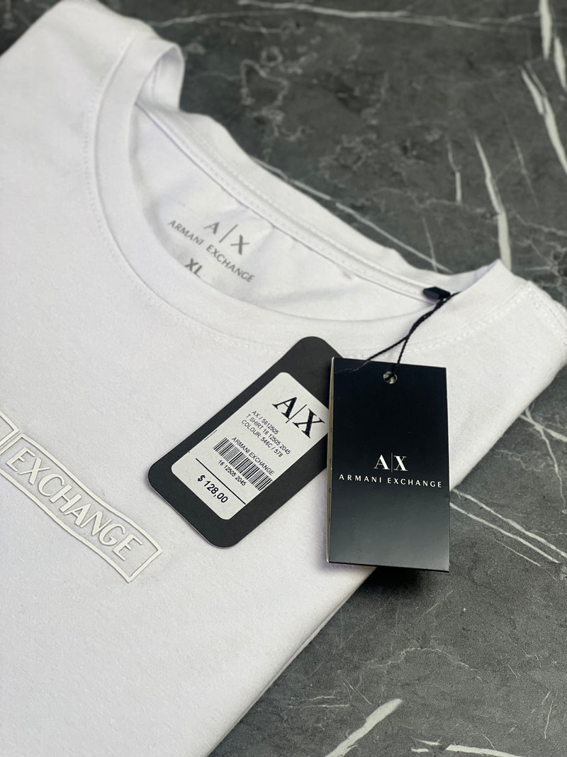 Camiseta Armani Exchange - Branca - T-shirt Peruana