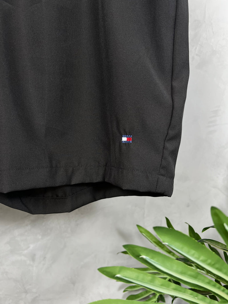 Short Tactel Premium Tommy Hilfiger - Preta