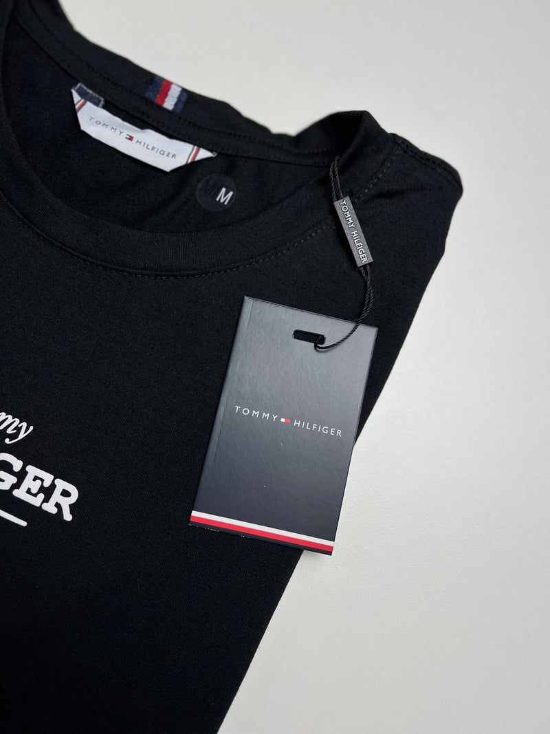 Camiseta Tommy Hilfiger - Preta - Algodão Egípcio