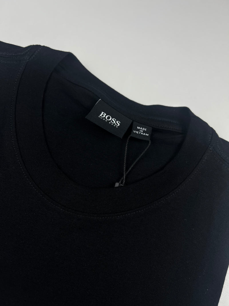 Camiseta Hugo Boss - Preta - Seda Pima