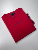 Camiseta Tommy Hilfiger - Vermelha  - Importada