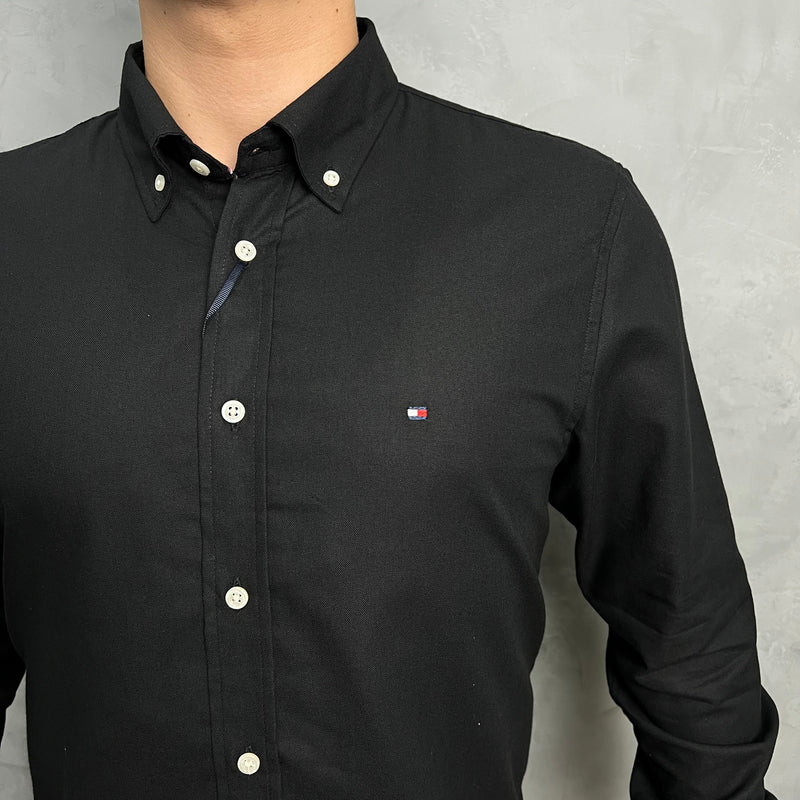 Camisa Social Tommy Hilfiger Oxford - Preta