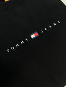 Camiseta Tommy Jeans  - Preta - Pima Chinese