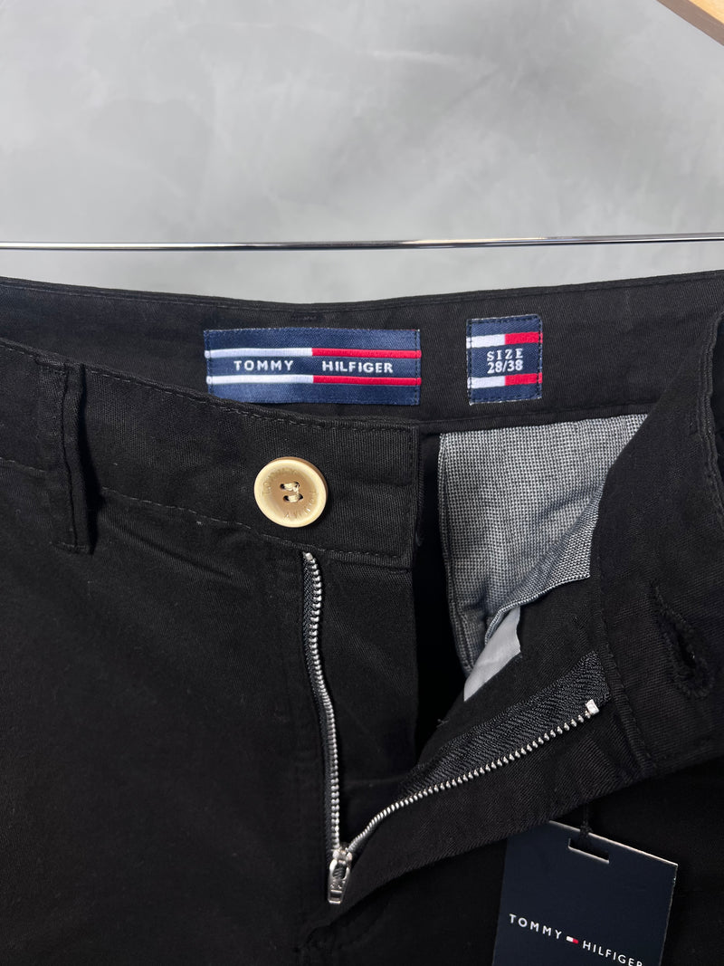 Bermuda Sarja Tommy Hilfiger - Preta
