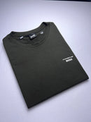 Camiseta Porsche x Boss - Verde Militar - Algodão Egípcio