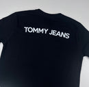 Camiseta Tommy Jeans - Preta - Pima Strech