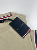 Camiseta Tommy Hilfiger - Bege - Importada