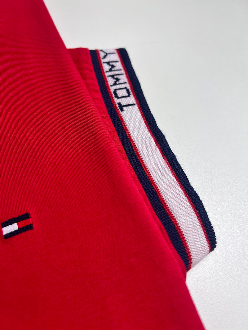 Camiseta Tommy Hilfiger - Vermelha  - Importada