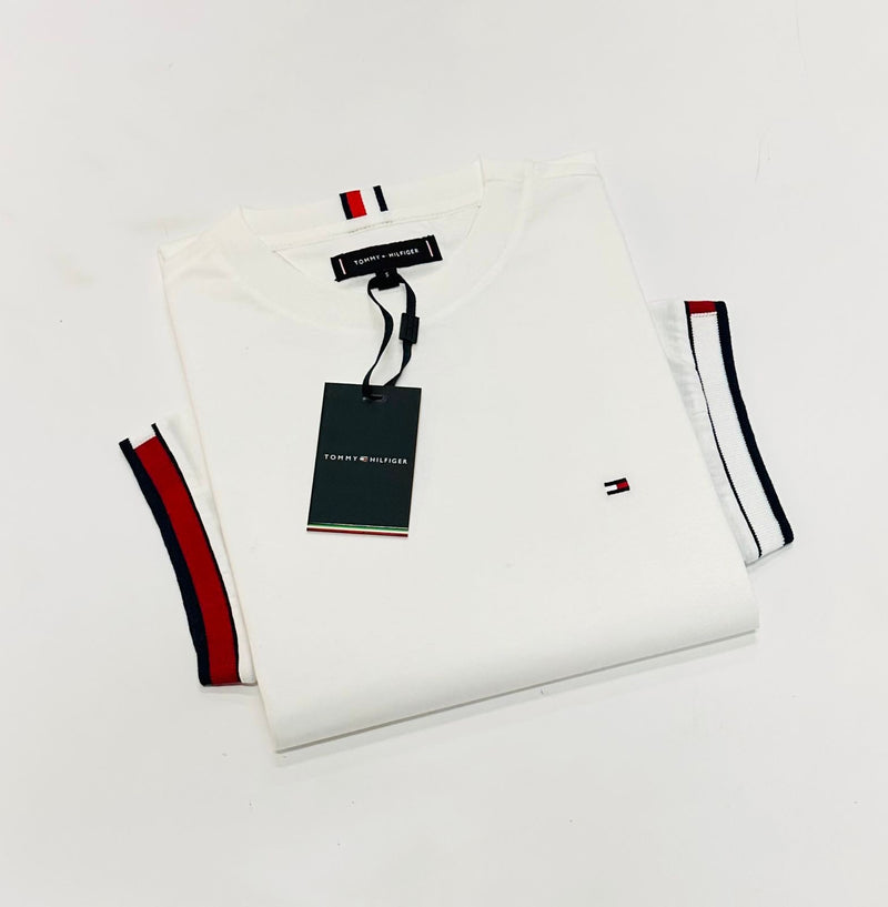 Camiseta Tommy Hilfiger - Branca  - Importada