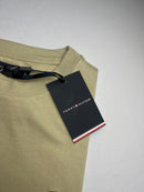 Camiseta Tommy Hilfiger - Bege - Importada